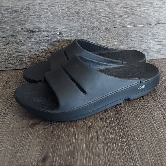 Oofos Men's OOahh Slide Sandal - Black - Size 13 - Picture 4 of 9